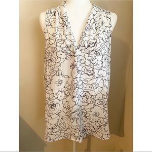 Floral Print Sleeveless Blouse